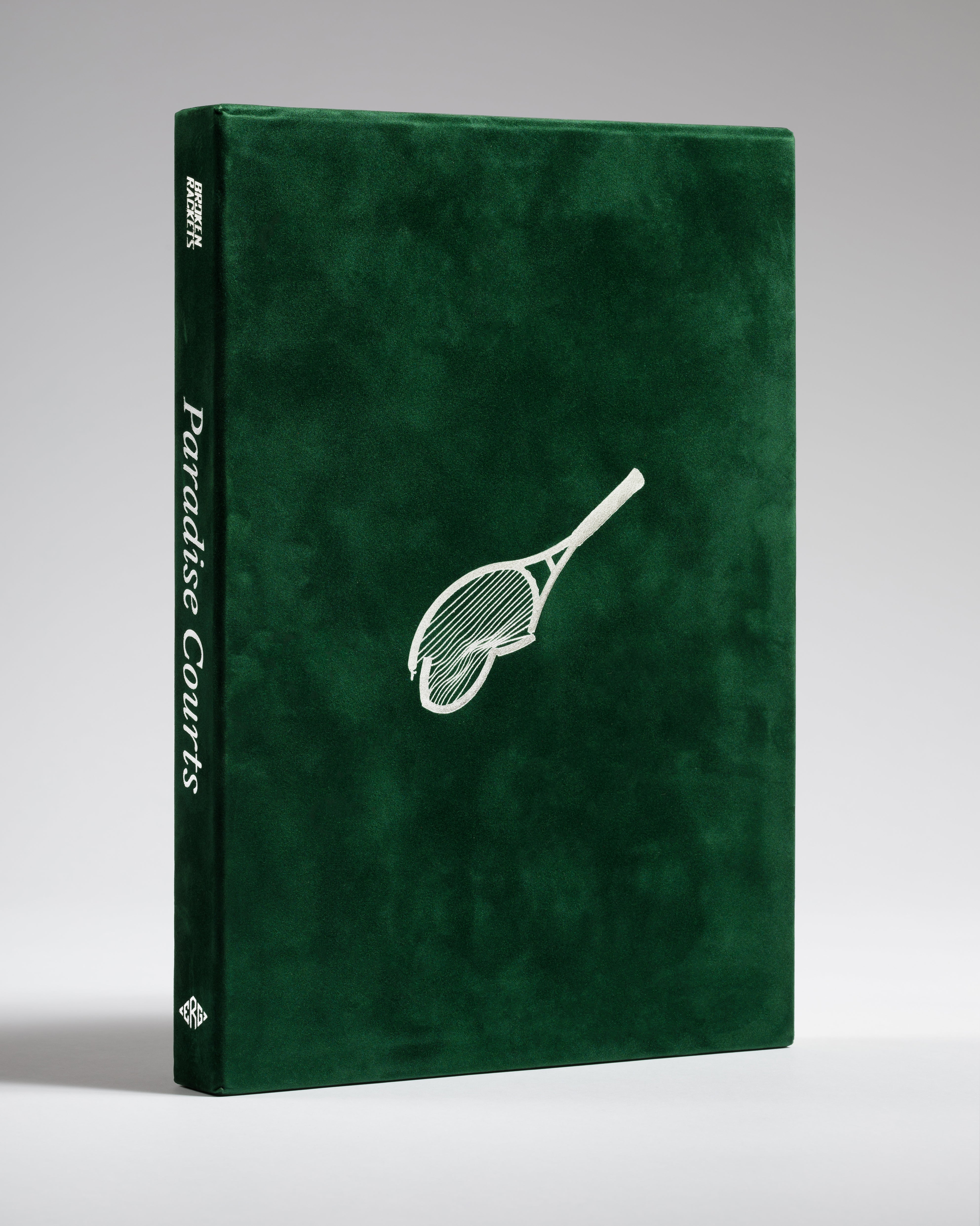 Libro Paradise Courts