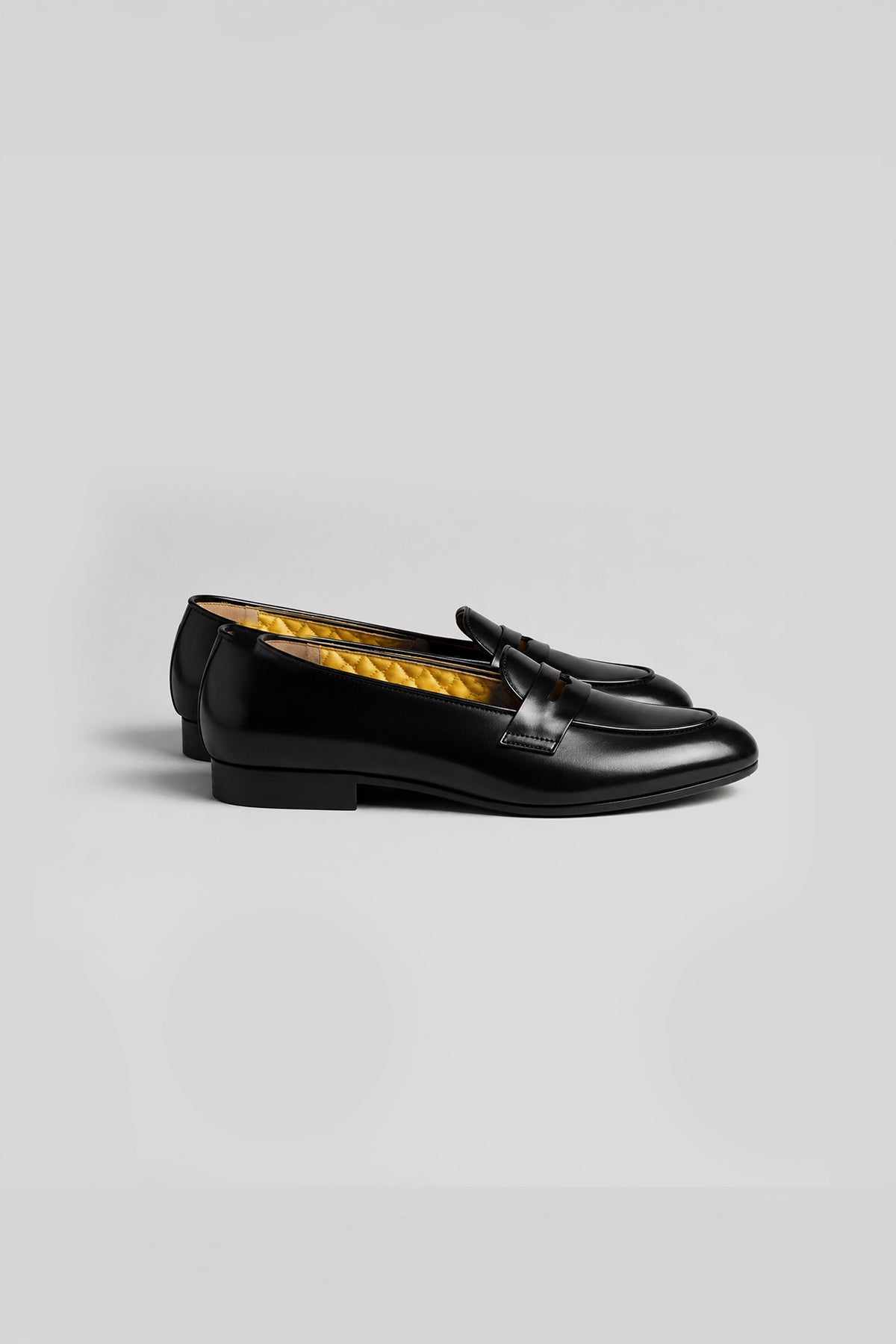 Smokedbone "Crosby" Abraded Leather Loafer