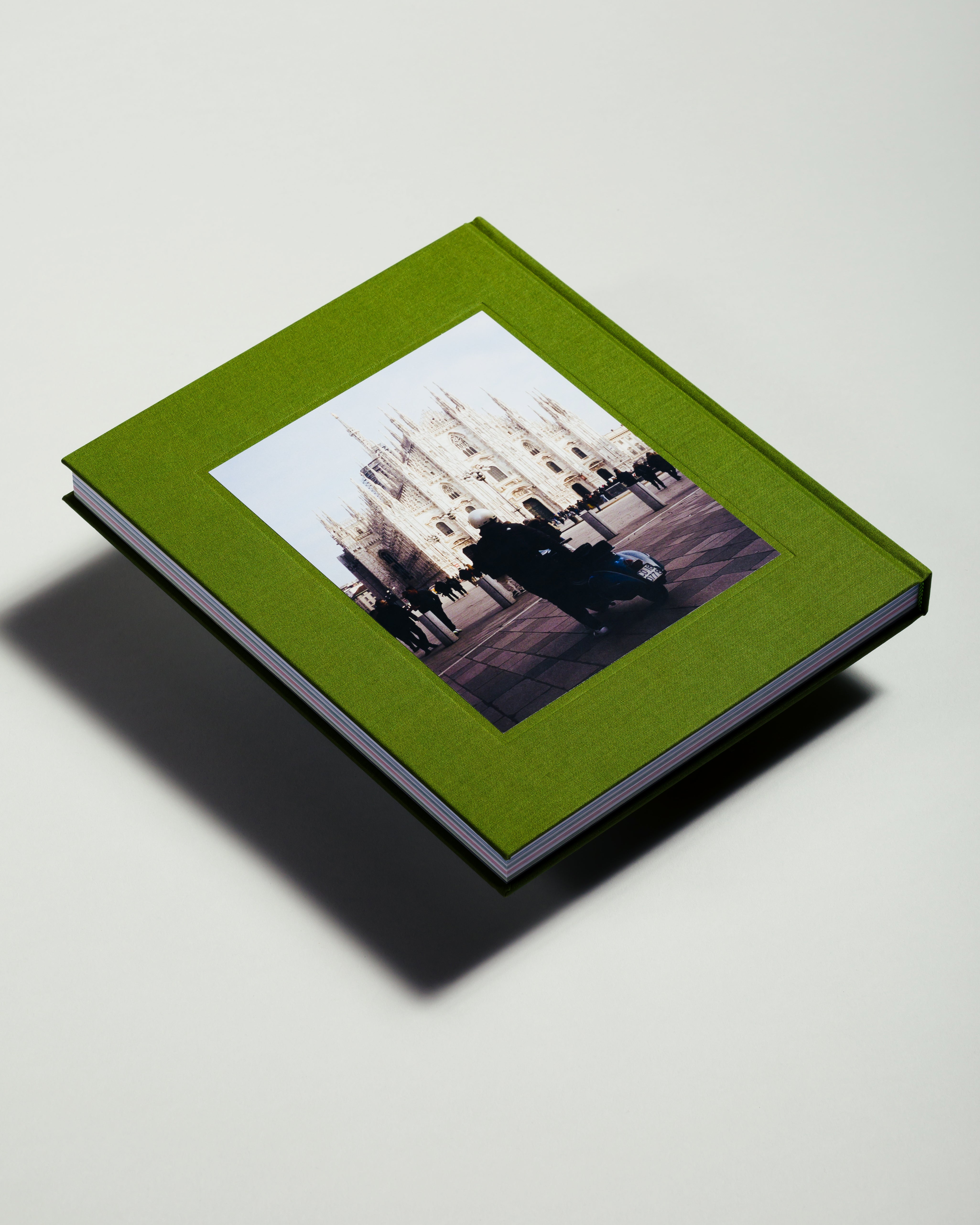 Libro Type 7 Guide to Milan