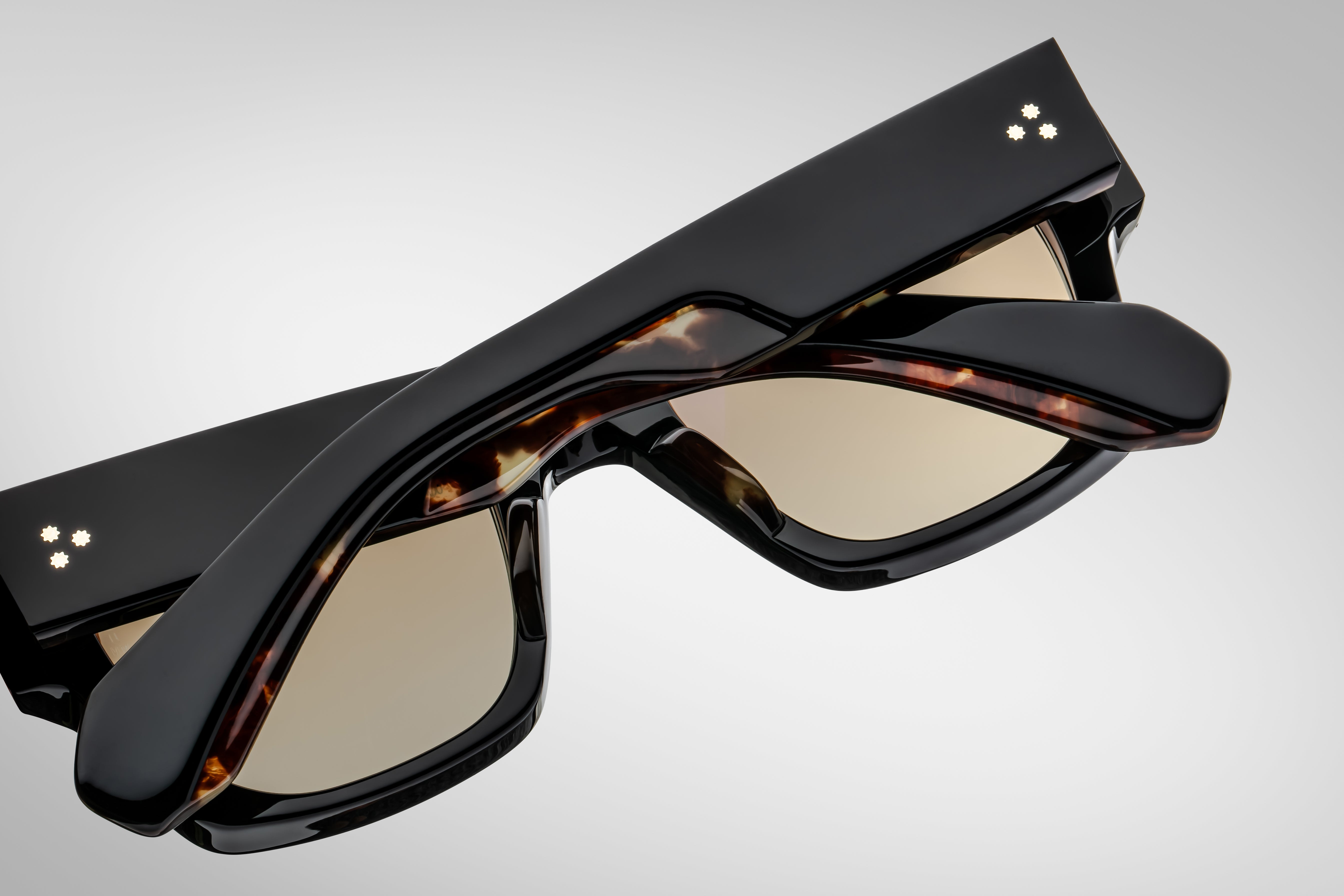 "Enzo" Jacques Marie Mage - Noir