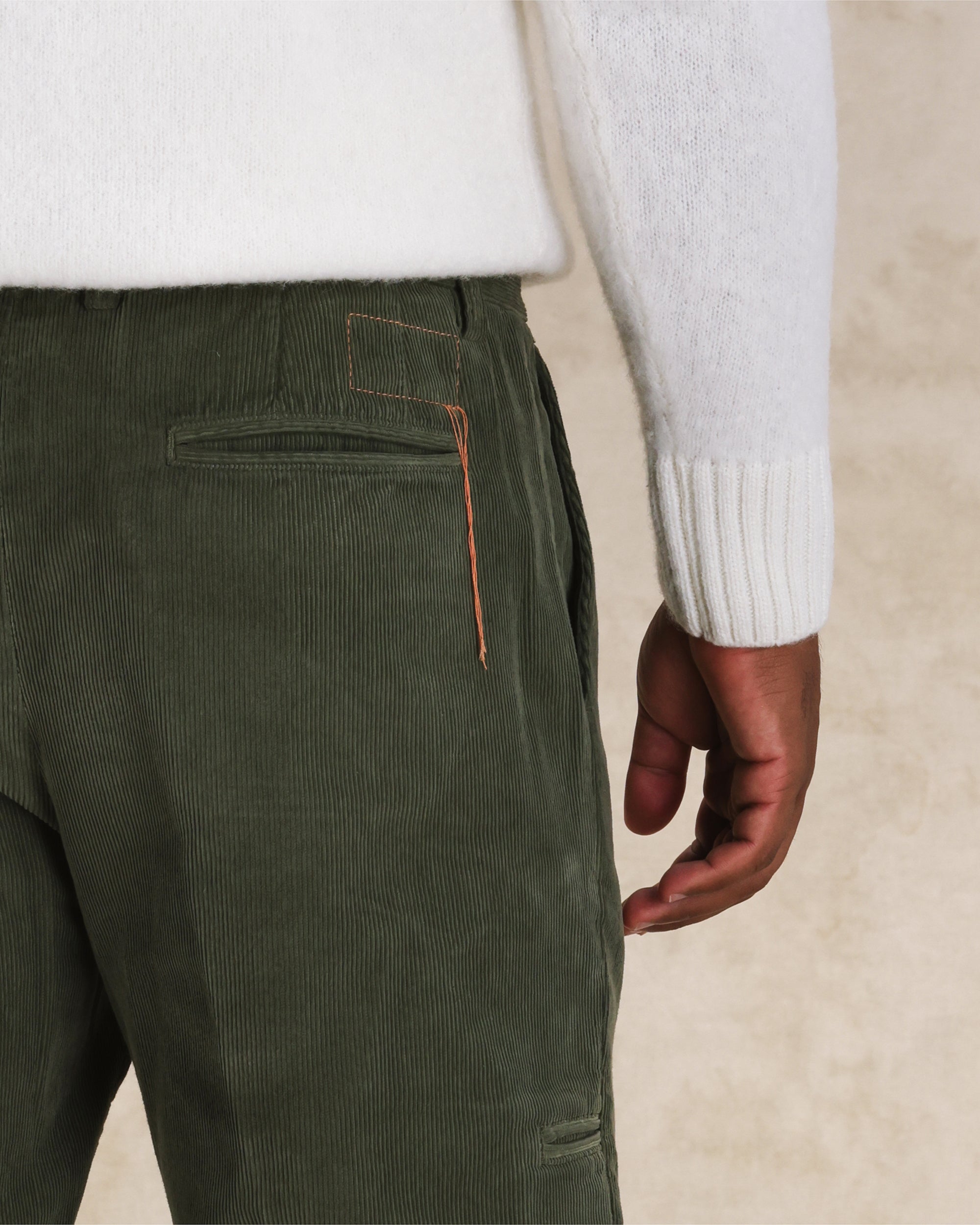 Pences Pantaloni Con Pences In Velluto