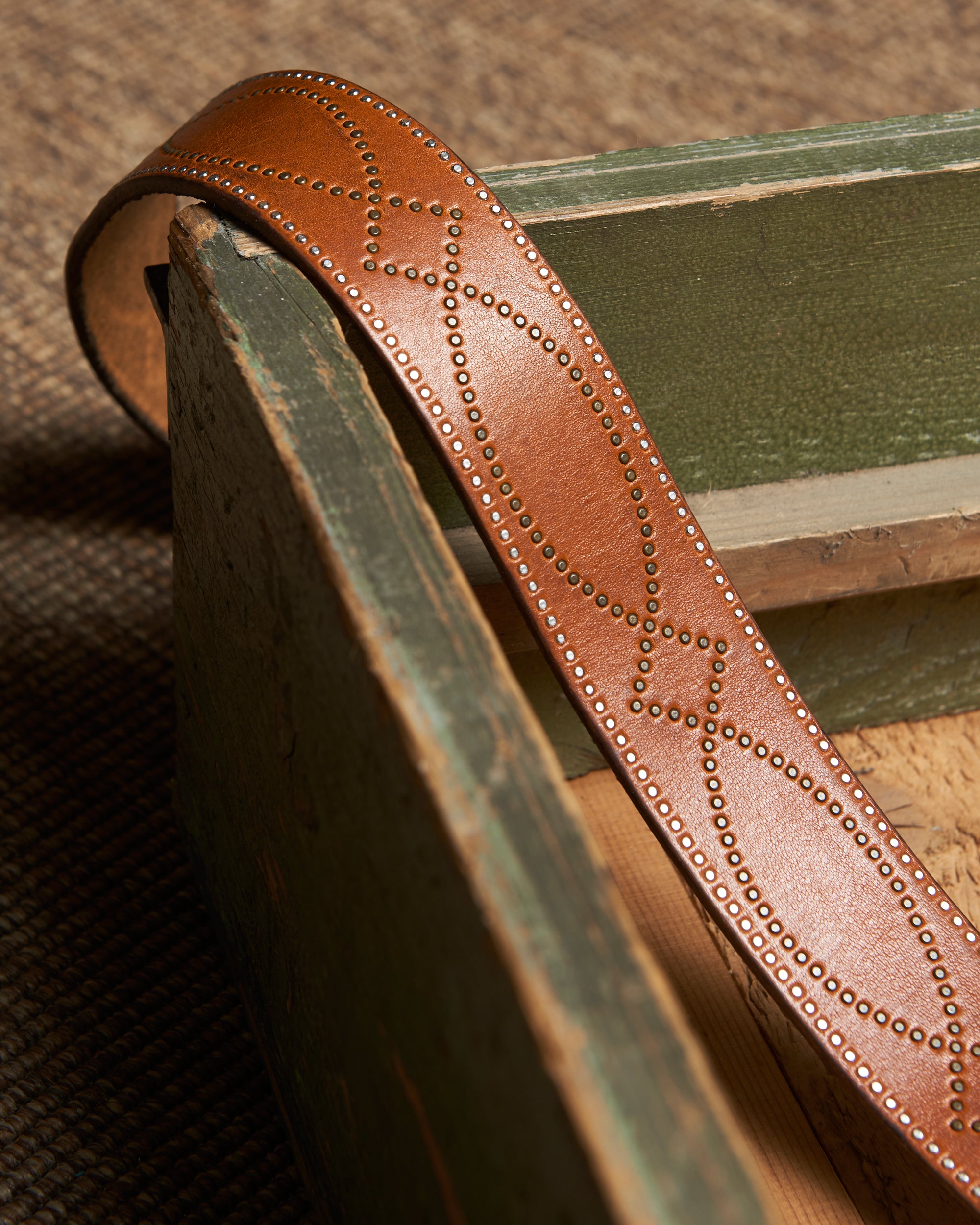 Tesla Cintura in Pelle di Vitello Borchiata