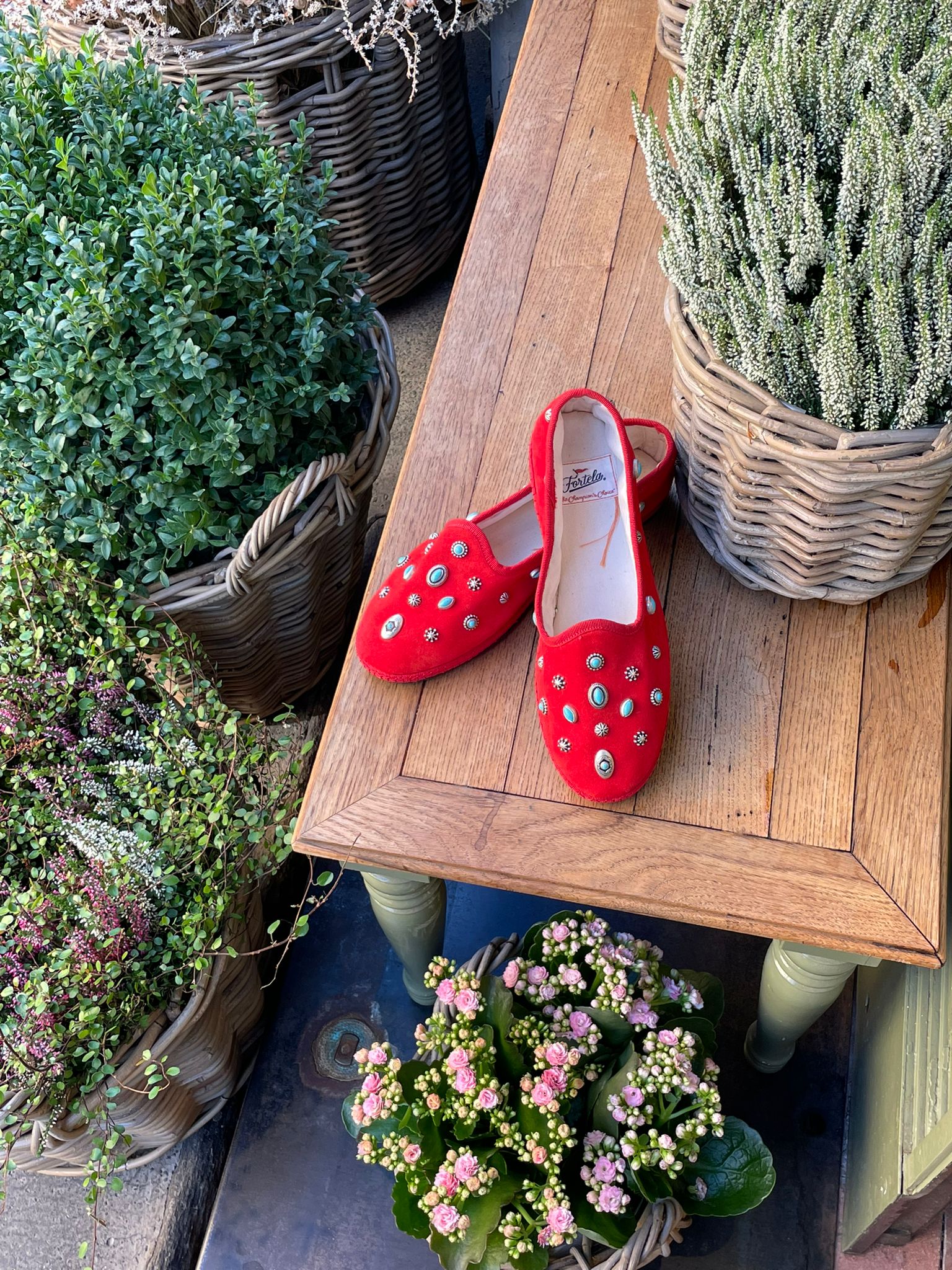 Frutate Friulane In Pelle Scamosciata Con Borchie