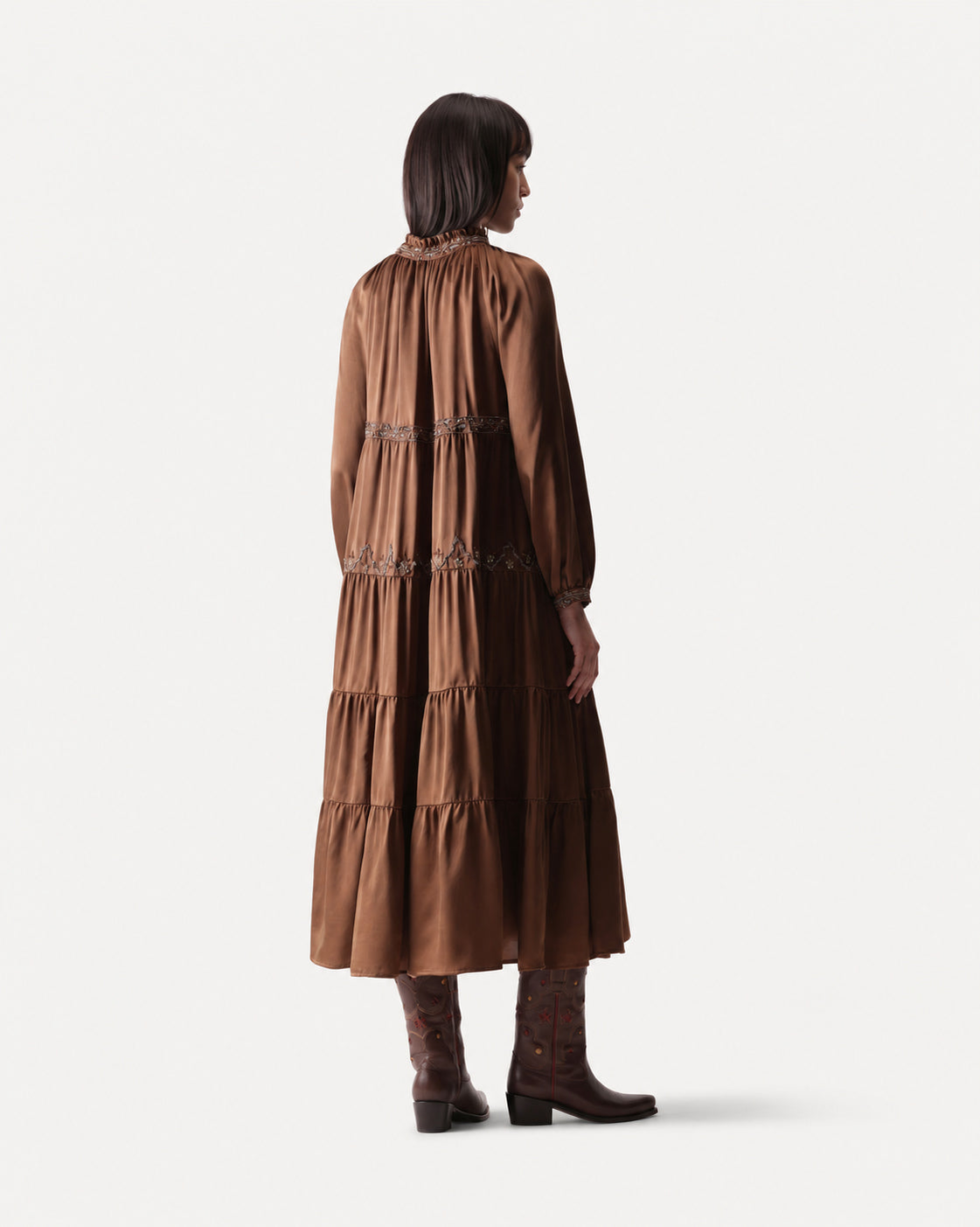 Arsia Embroidered Silk Caftan