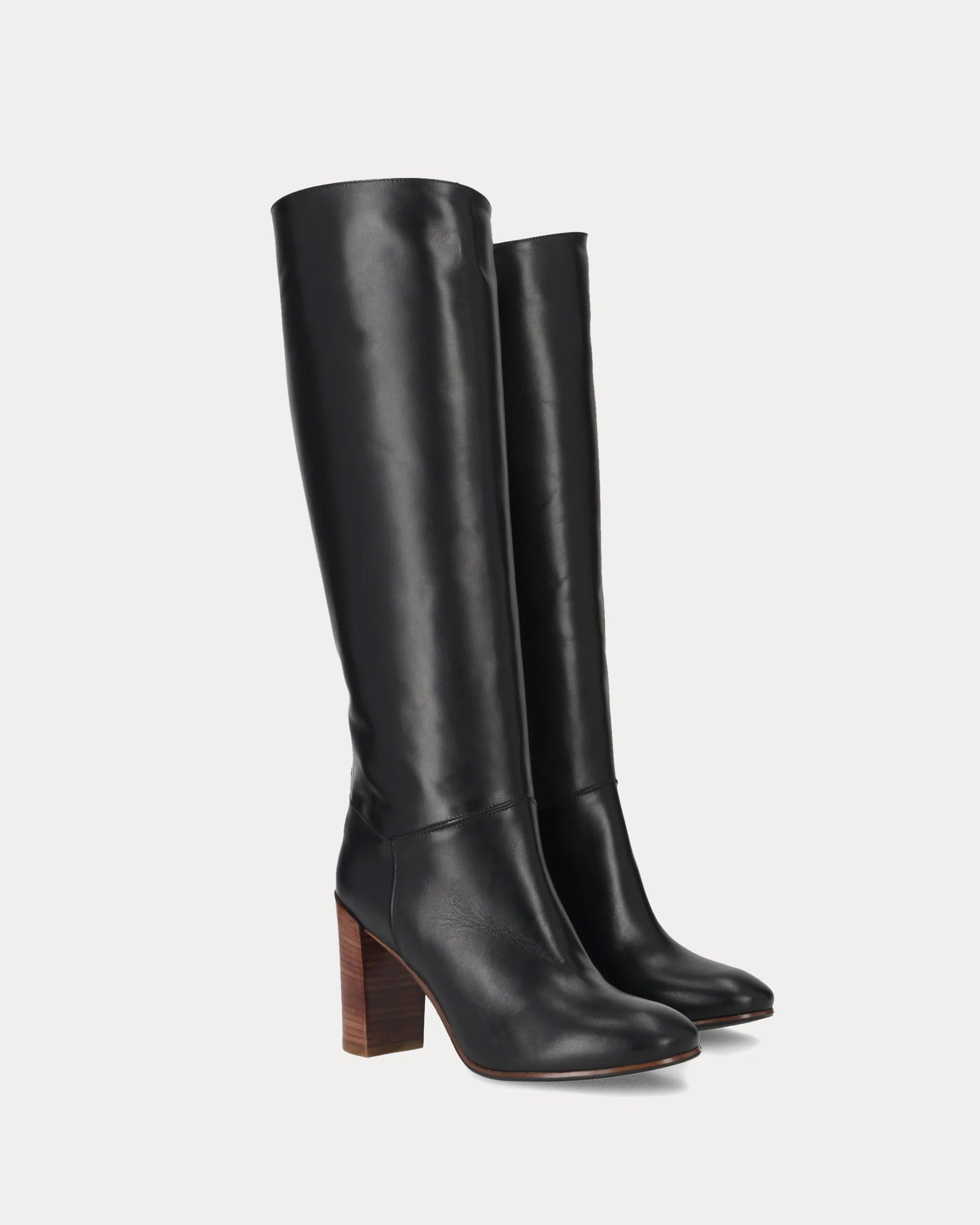 Elizabeth Tall Calfskin Boots