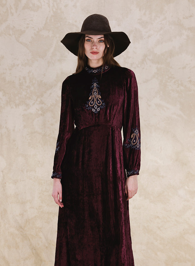 Georgine Maxi Abito In Velluto Con Ricami