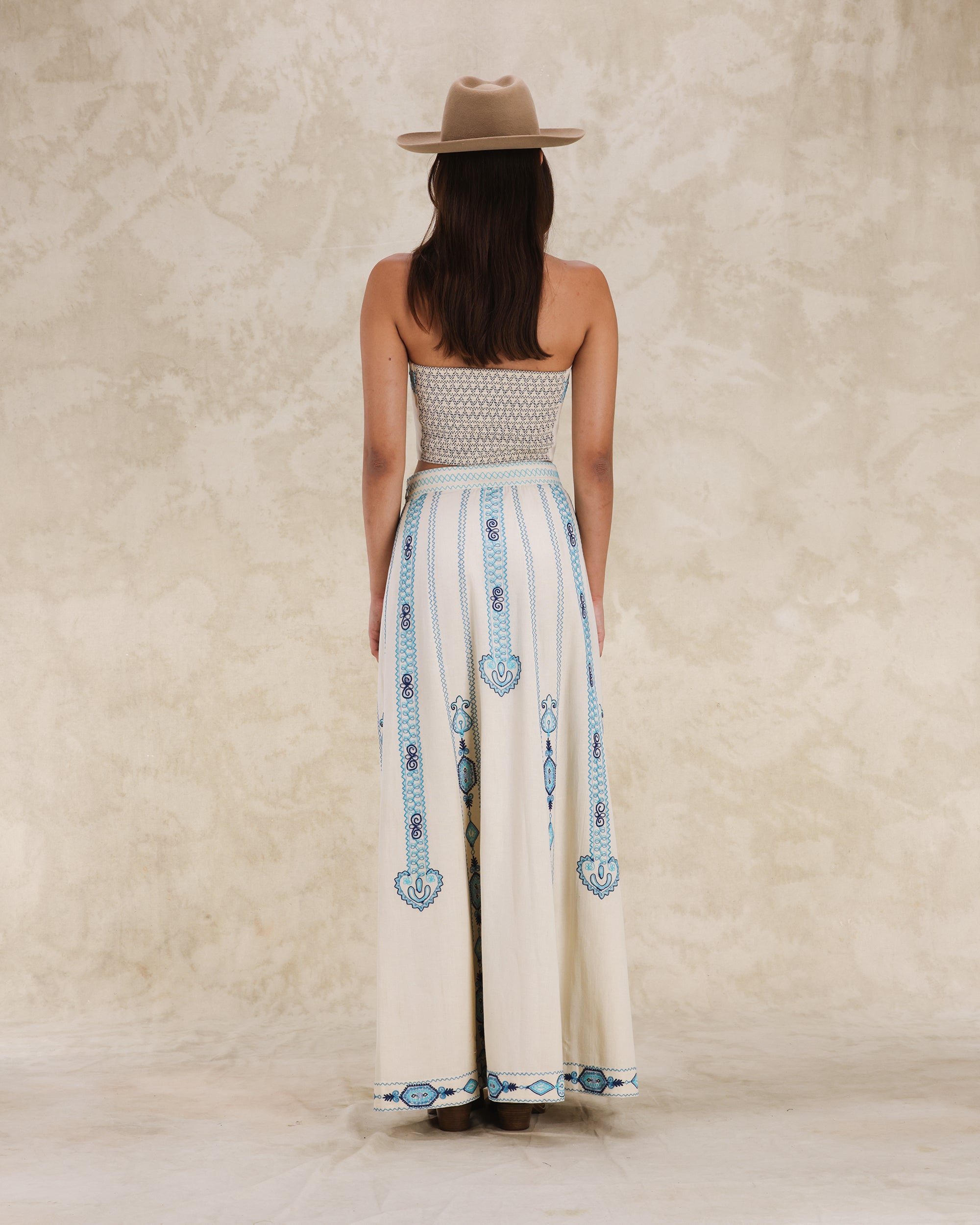 Nicea Gonna Con Ricami Bi-Color