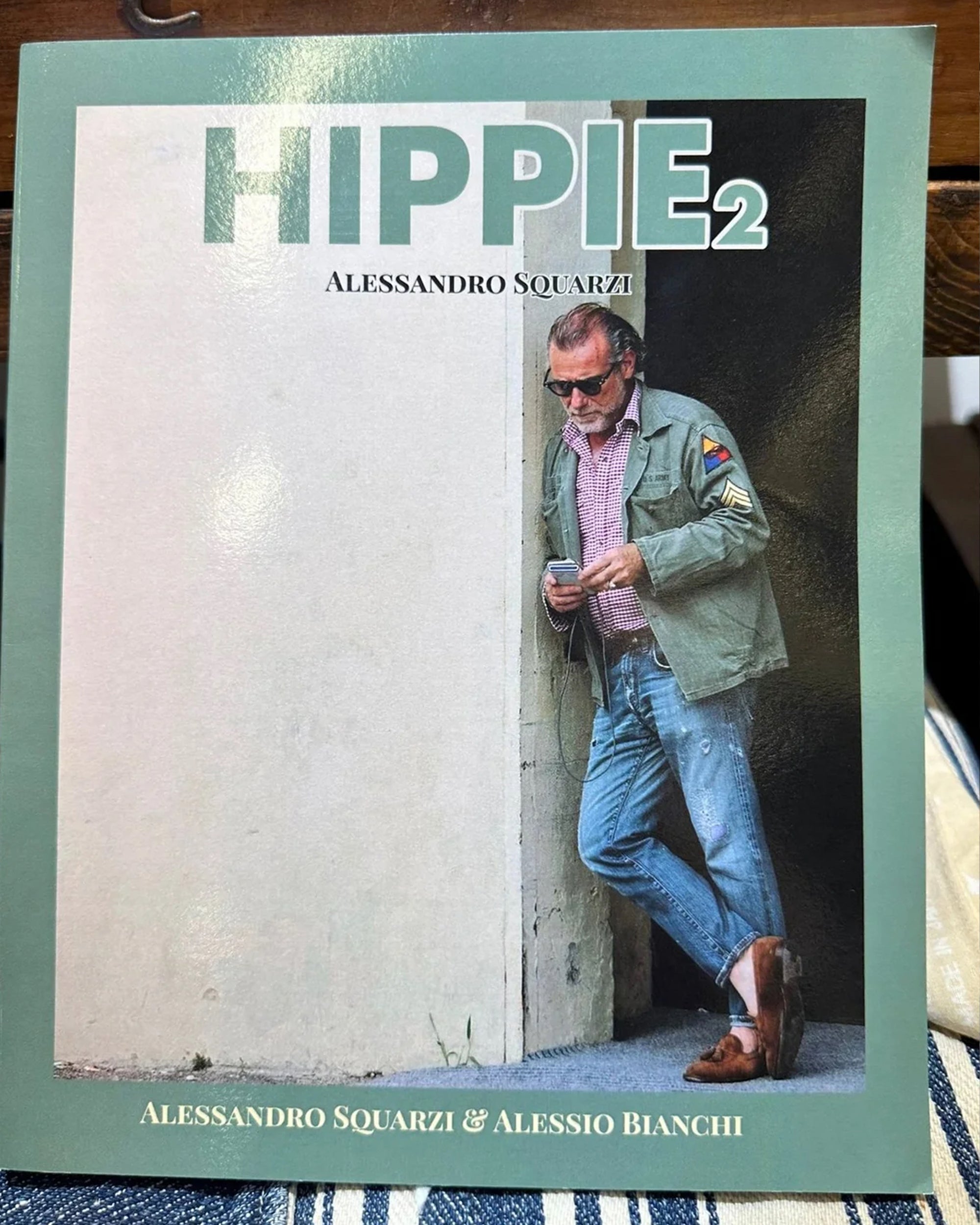 "Hippie 2" fotobiografia di Alessandro Squarzi