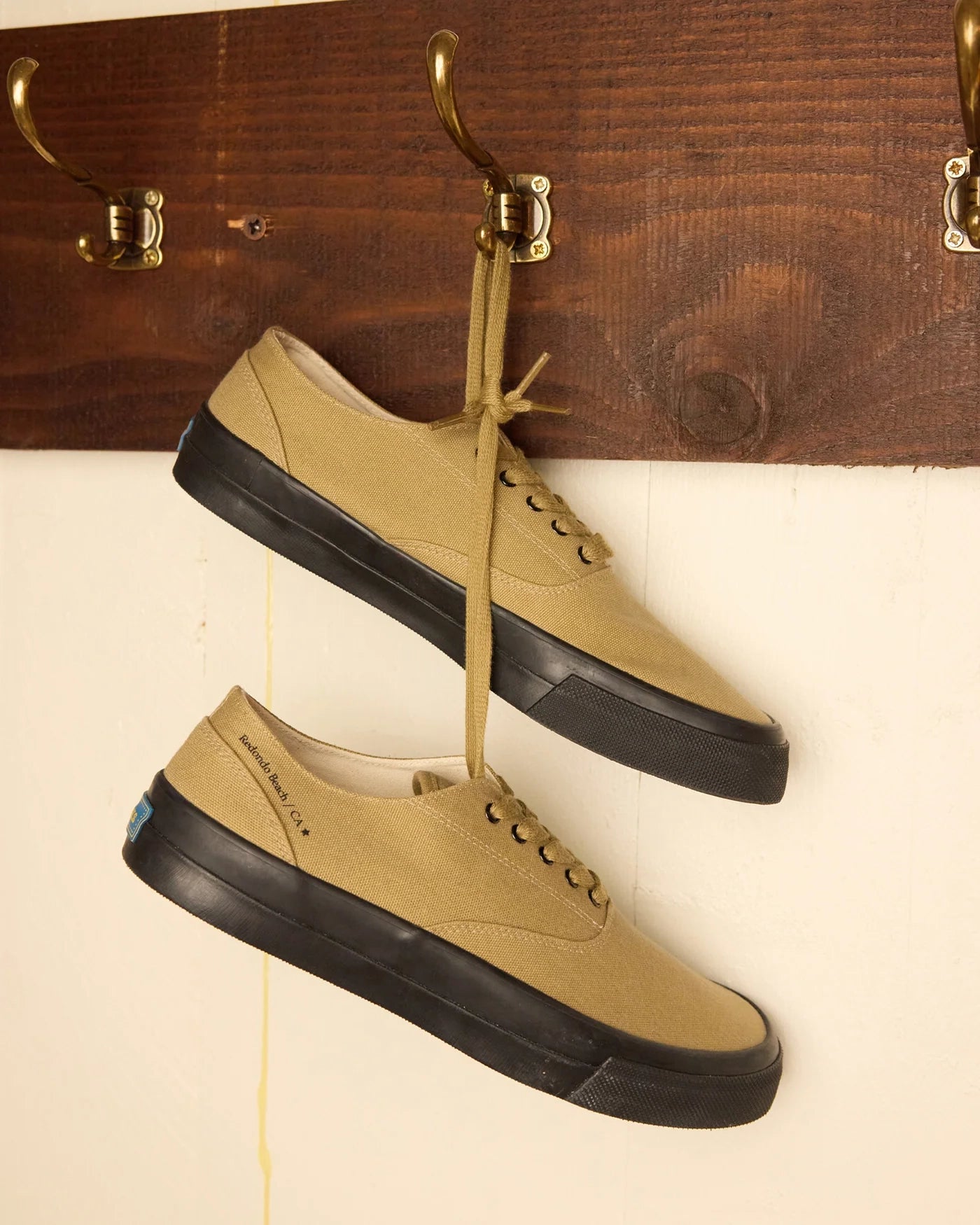 Redondo Canvas Sneakers by Mr.Fliks