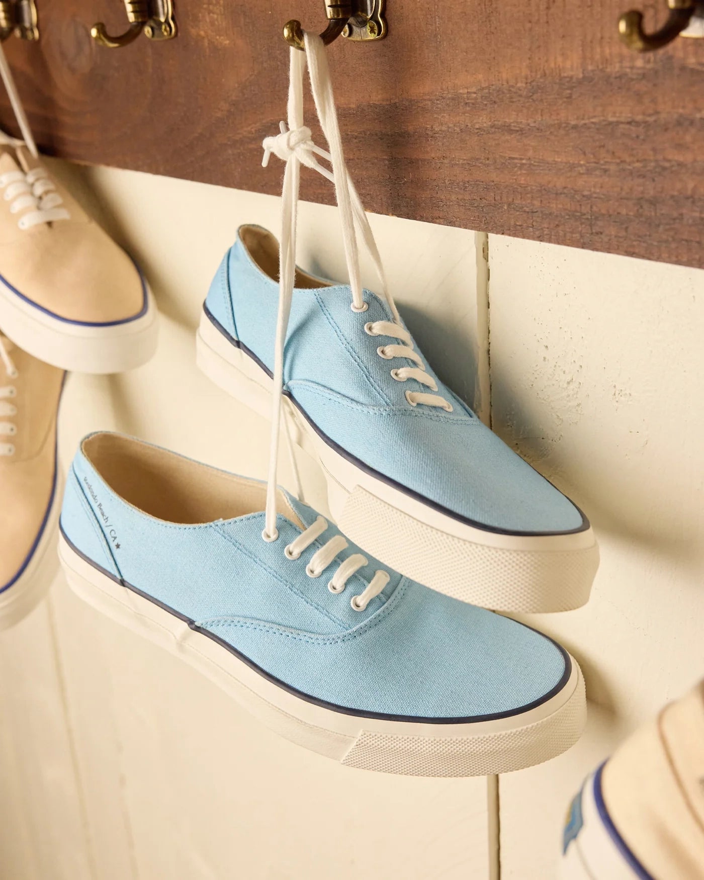 Redondo Canvas Sneakers by Mr.Fliks