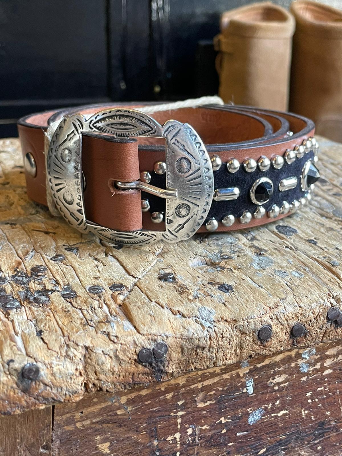Buffalo Cintura con Fibbia Navajo e Borchie Applicate