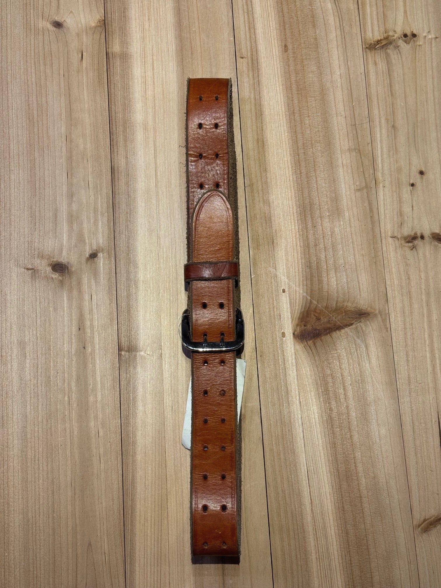 Cintura in Cuoio con Fibbia Doppio Ardiglione