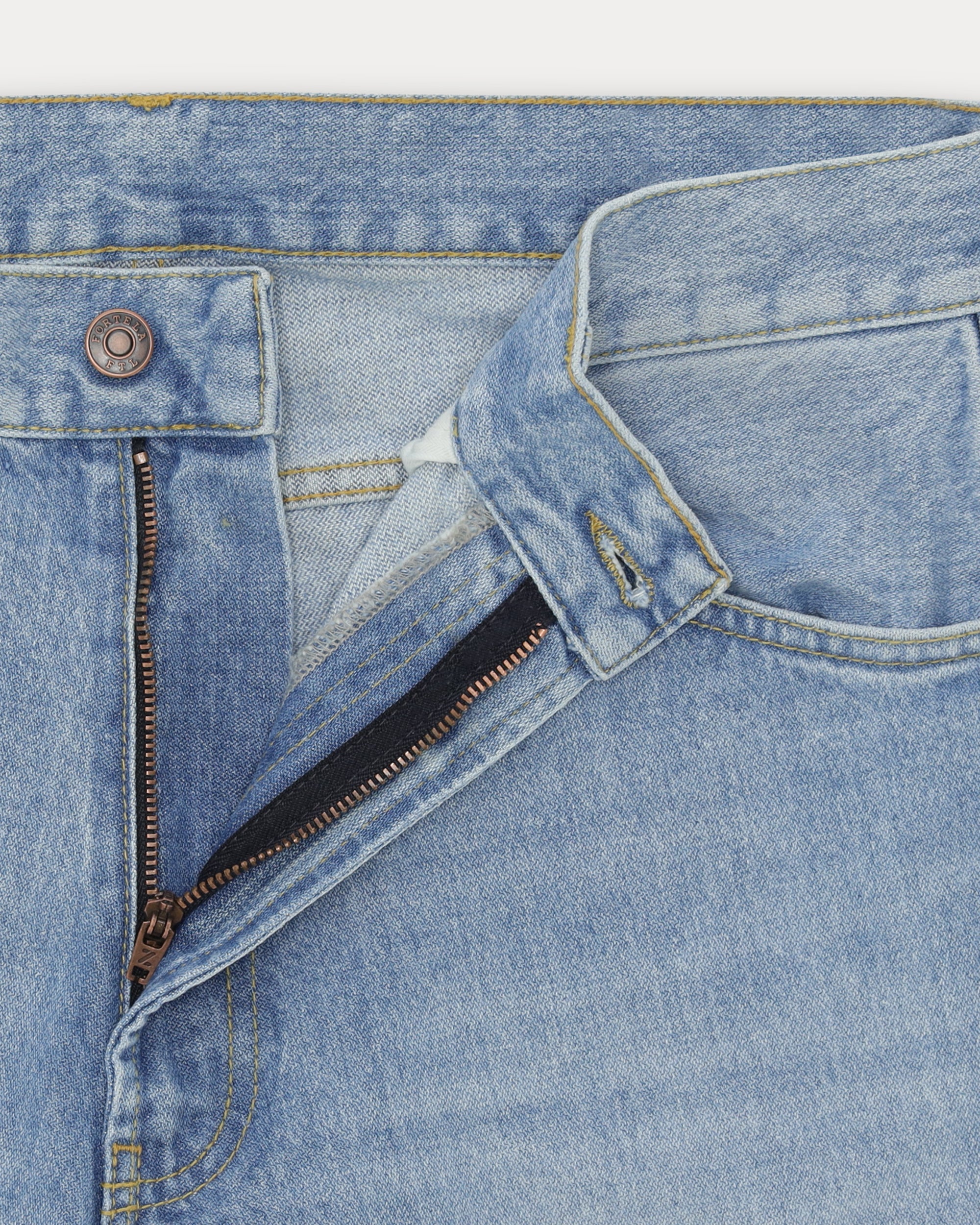 944 Jason Denim 5 Pocket High Waist Bleach Wash  - L33''