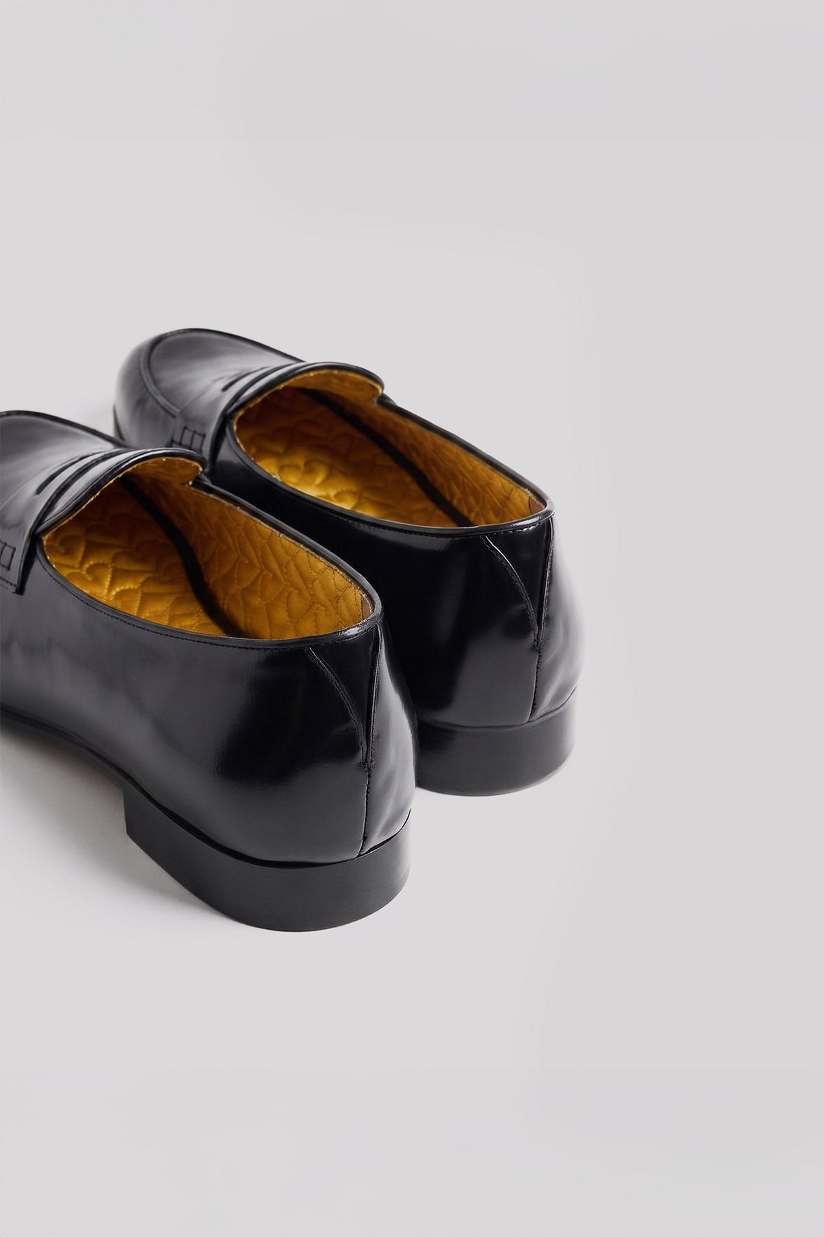 Smokedbone "Crosby" Abraded Leather Loafer