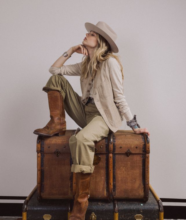 Fiona Pantaloni Con Pences In Cotone