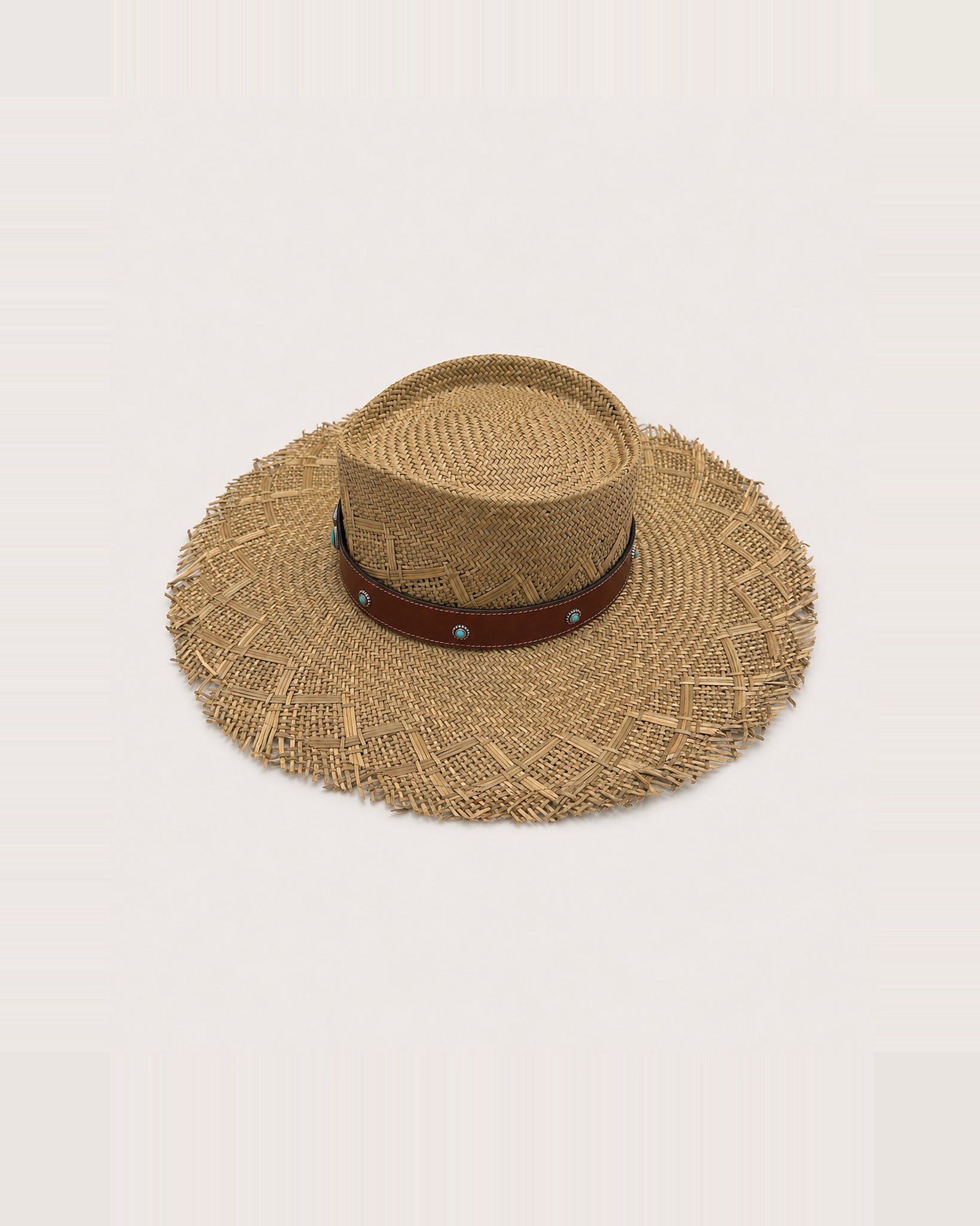 Calissa Cappello in Giunco con Borchie Turchesi