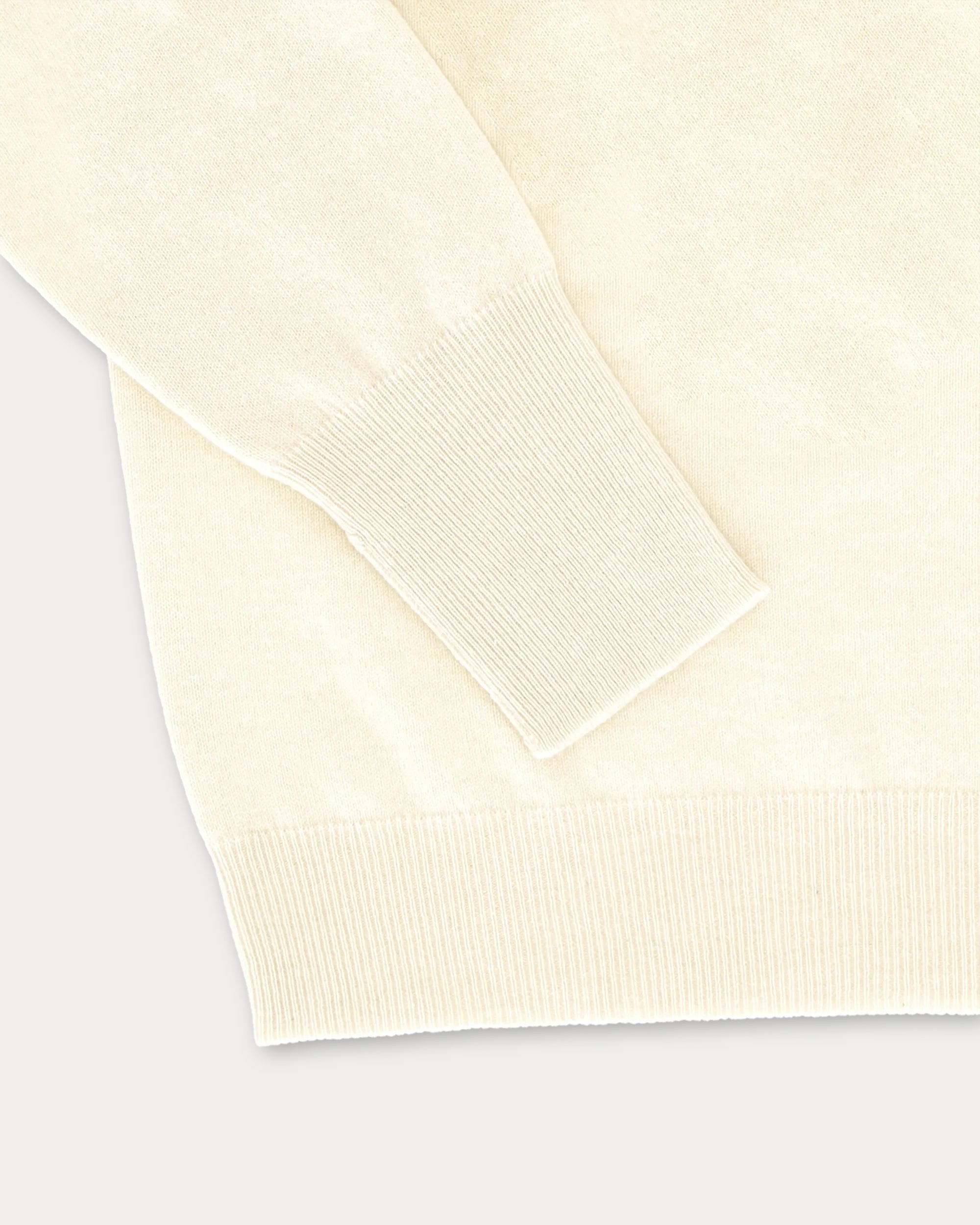 Shannon Maglia In Cashmere
