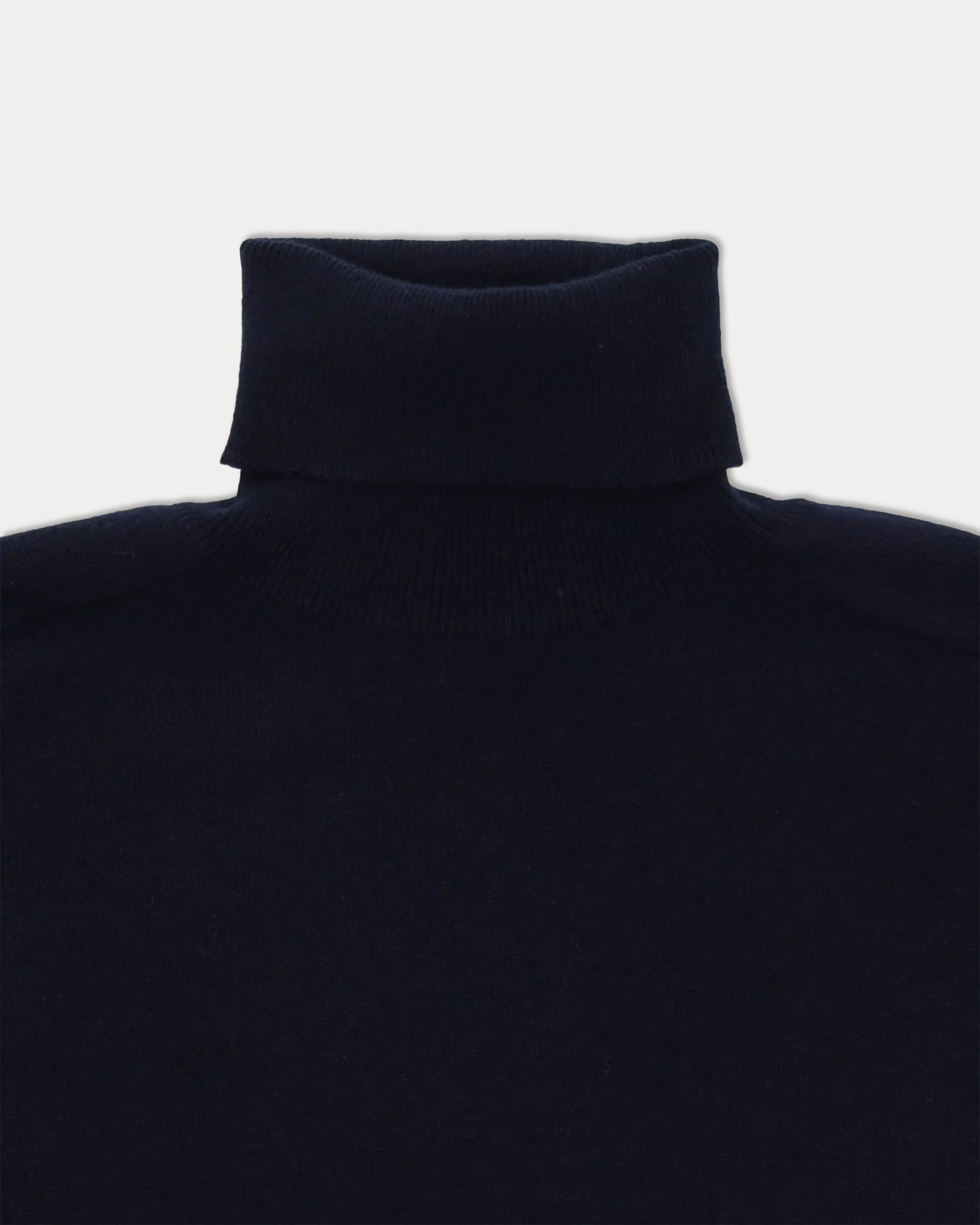Shannon Maglia In Cashmere