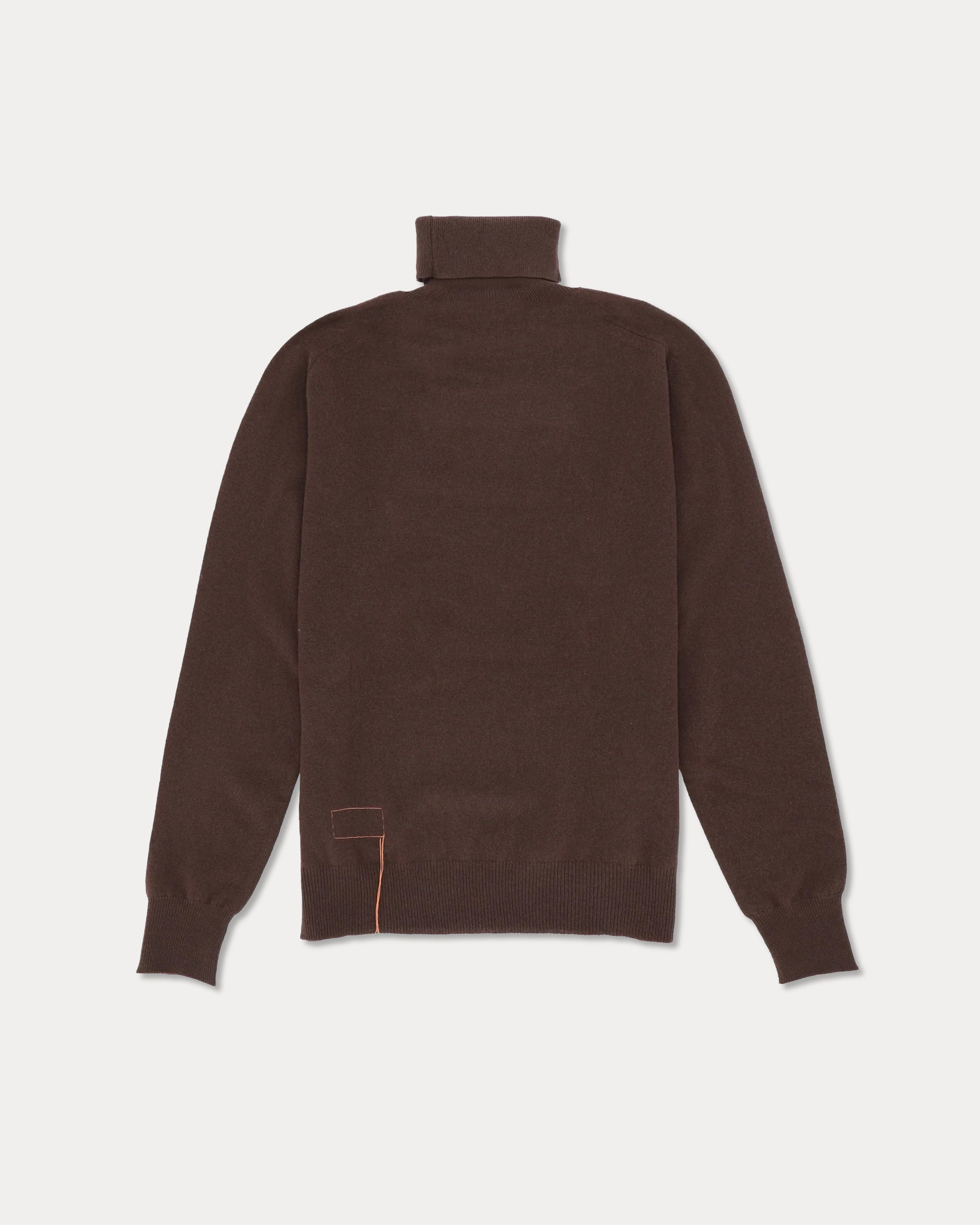 Shannon Maglia In Cashmere