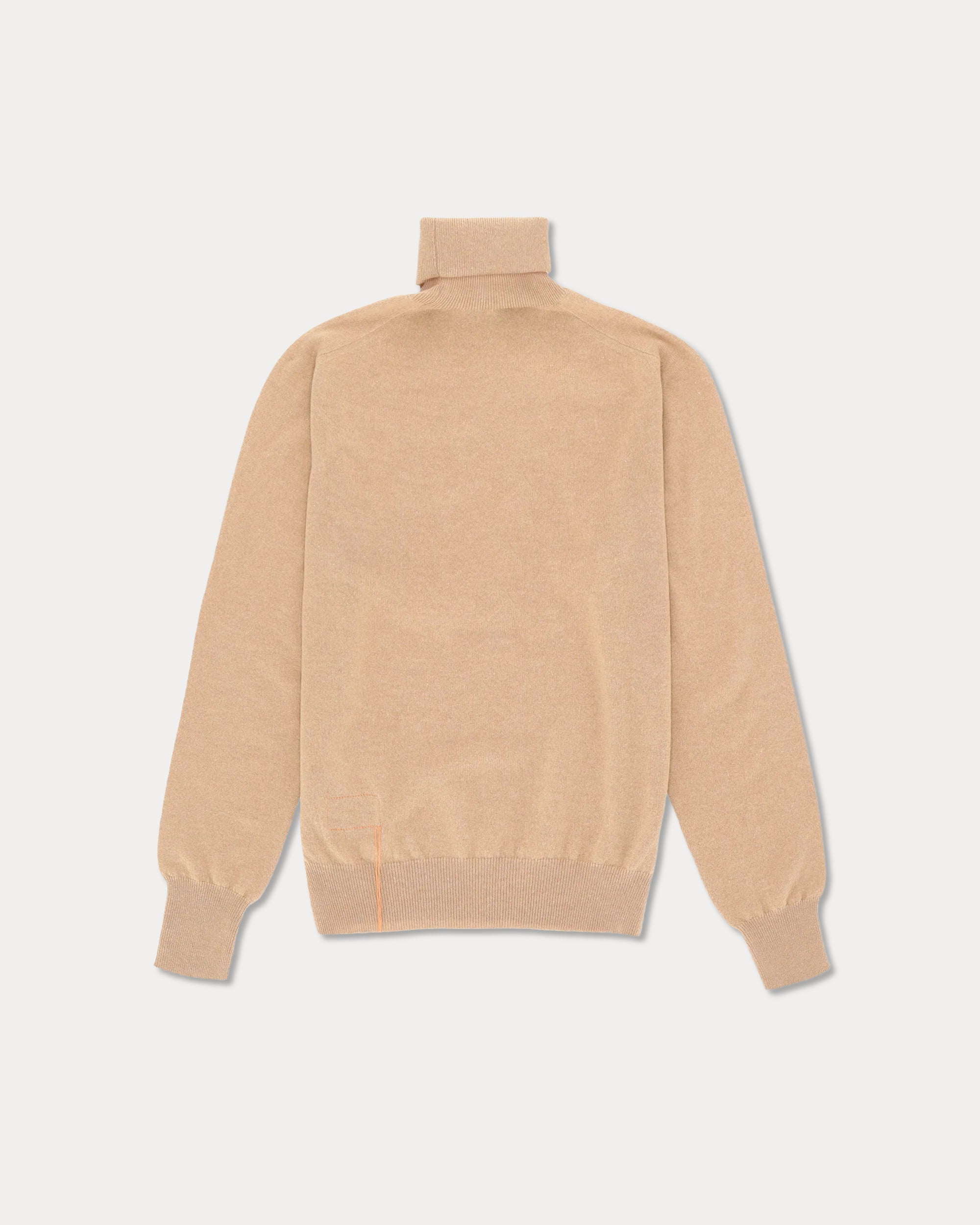 Shannon Maglia In Cashmere