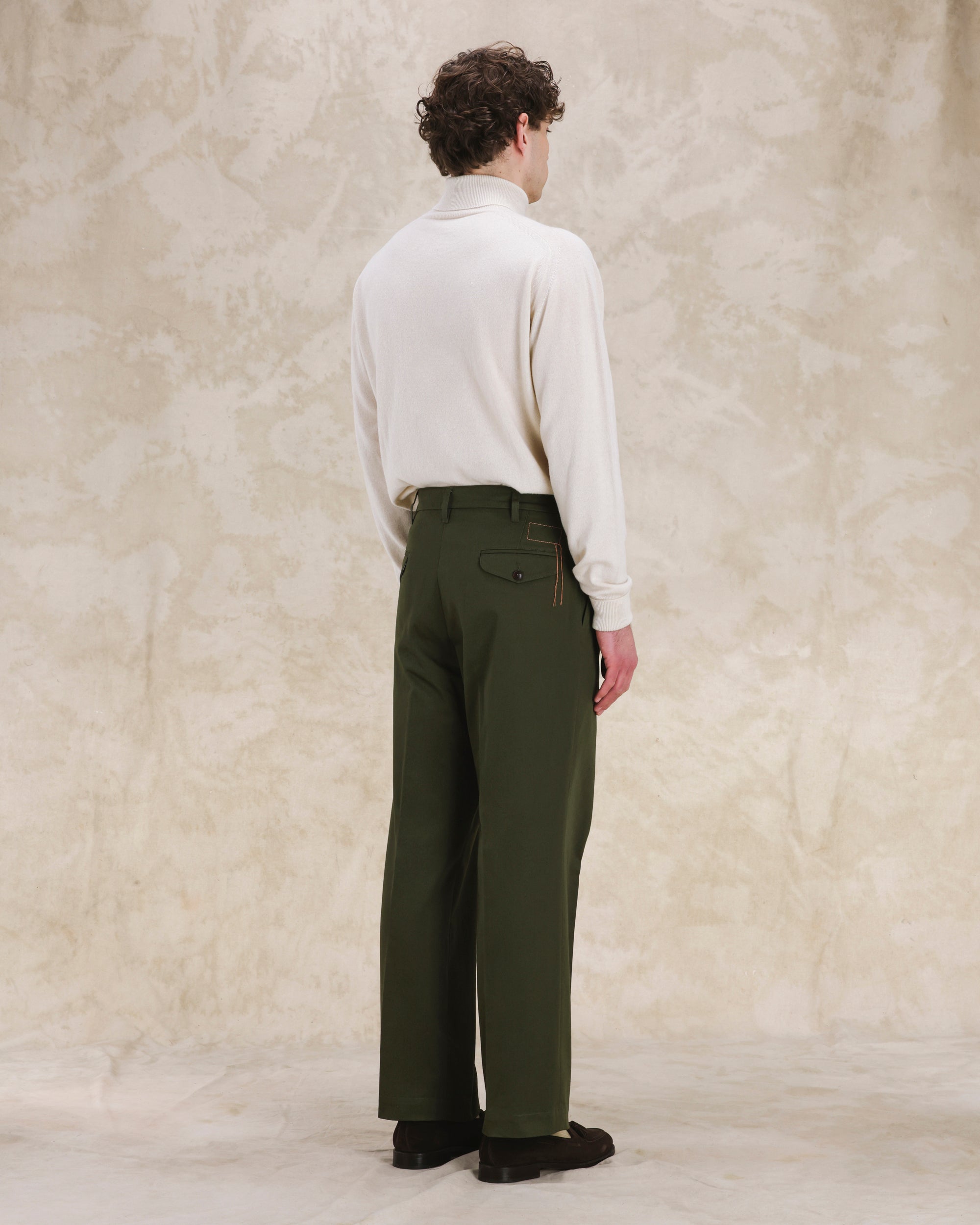 Shannon Maglia In Cashmere