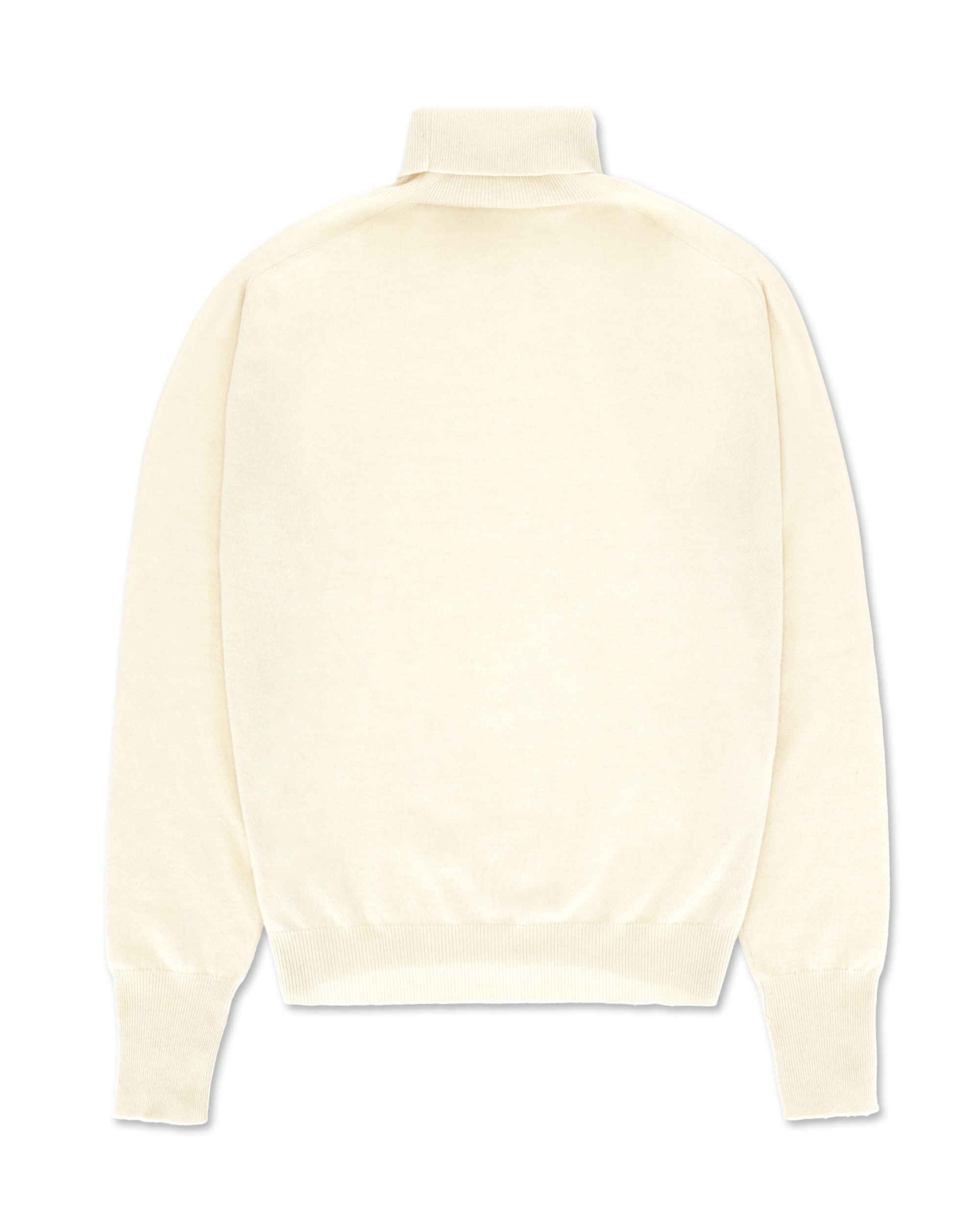 Shannon Maglia In Cashmere