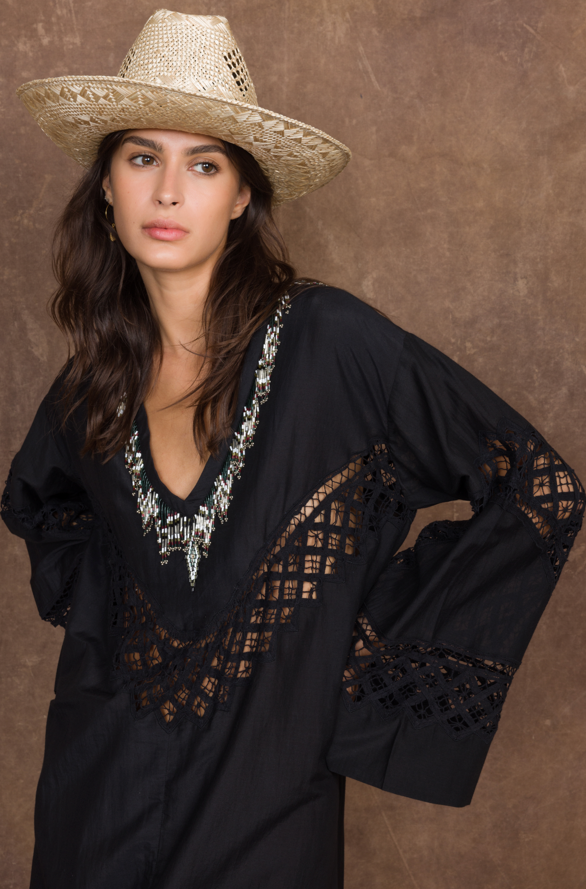 Alice Abito in Mussola di Cotone e Seta Ricamato