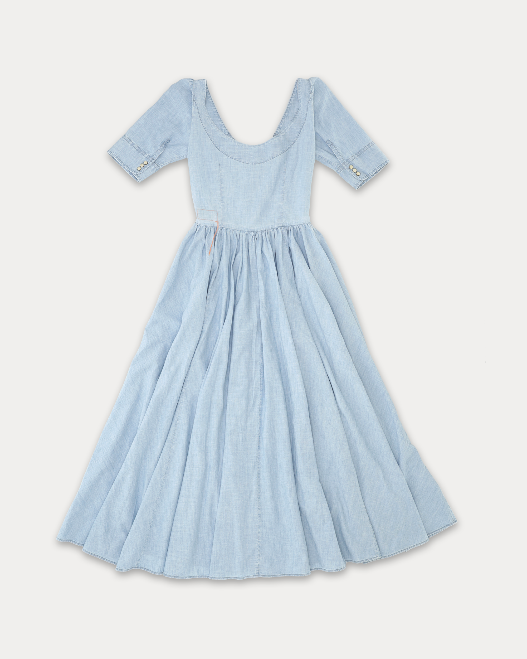 Augustine Abito in Chambray