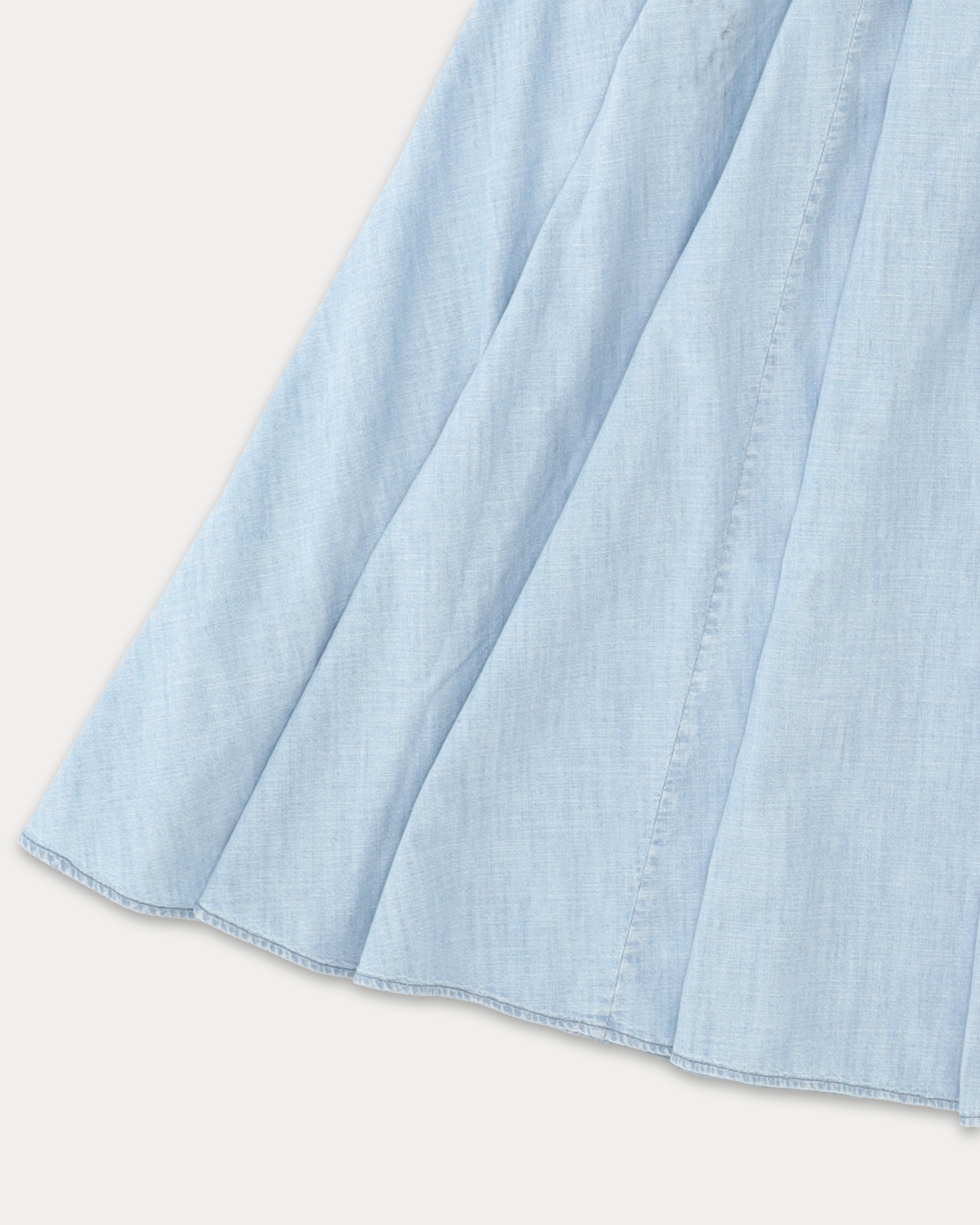 Augustine Abito in Chambray