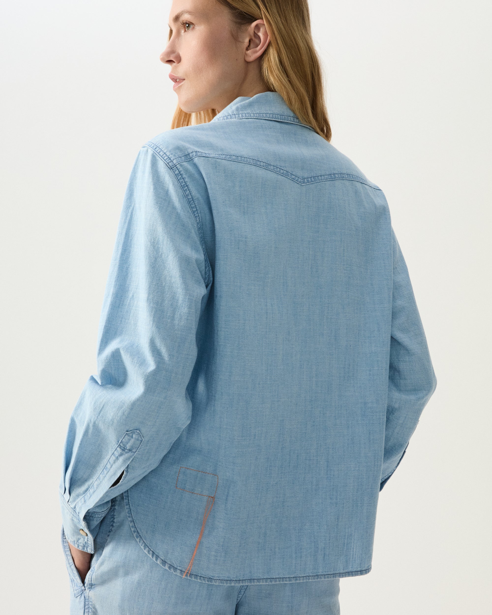 Berthe Camicia In Chambray Bleach Wash