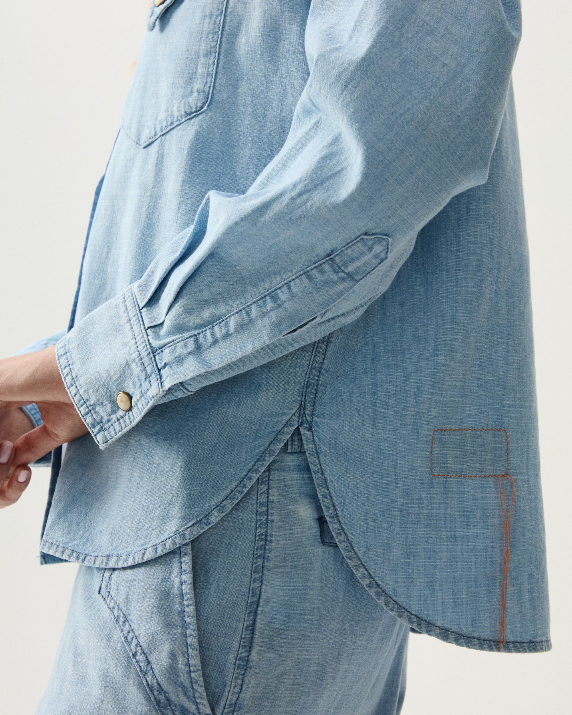 Berthe Camicia In Chambray Bleach Wash