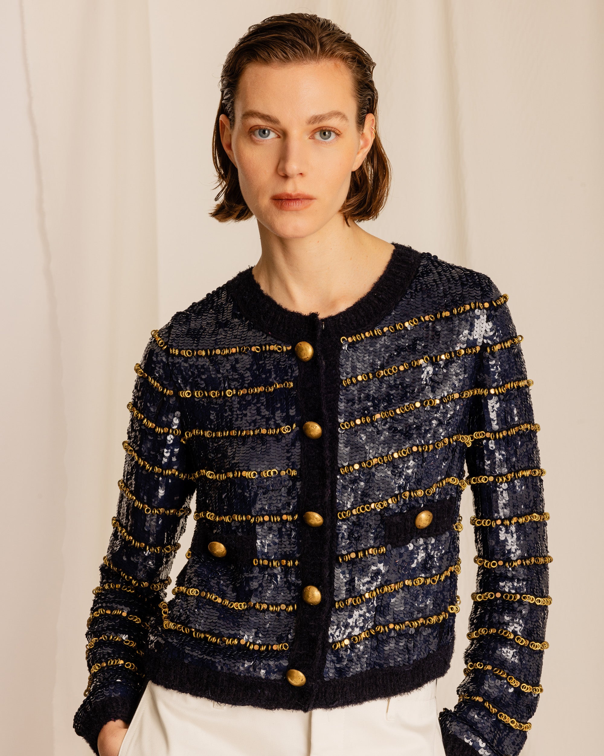 Divine Giacca Corta con Pailettes e Anelli