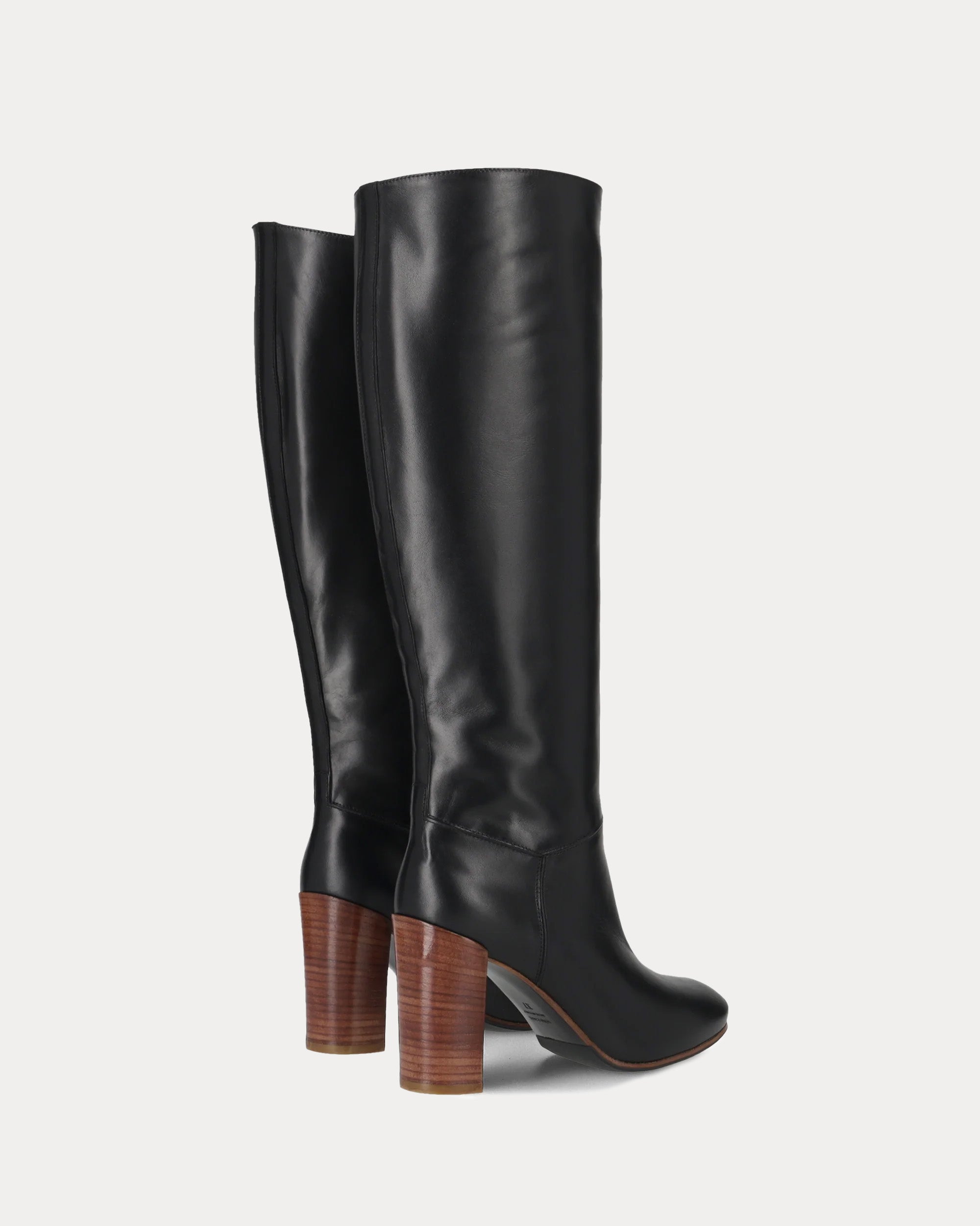 Elizabeth Tall Calfskin Boots