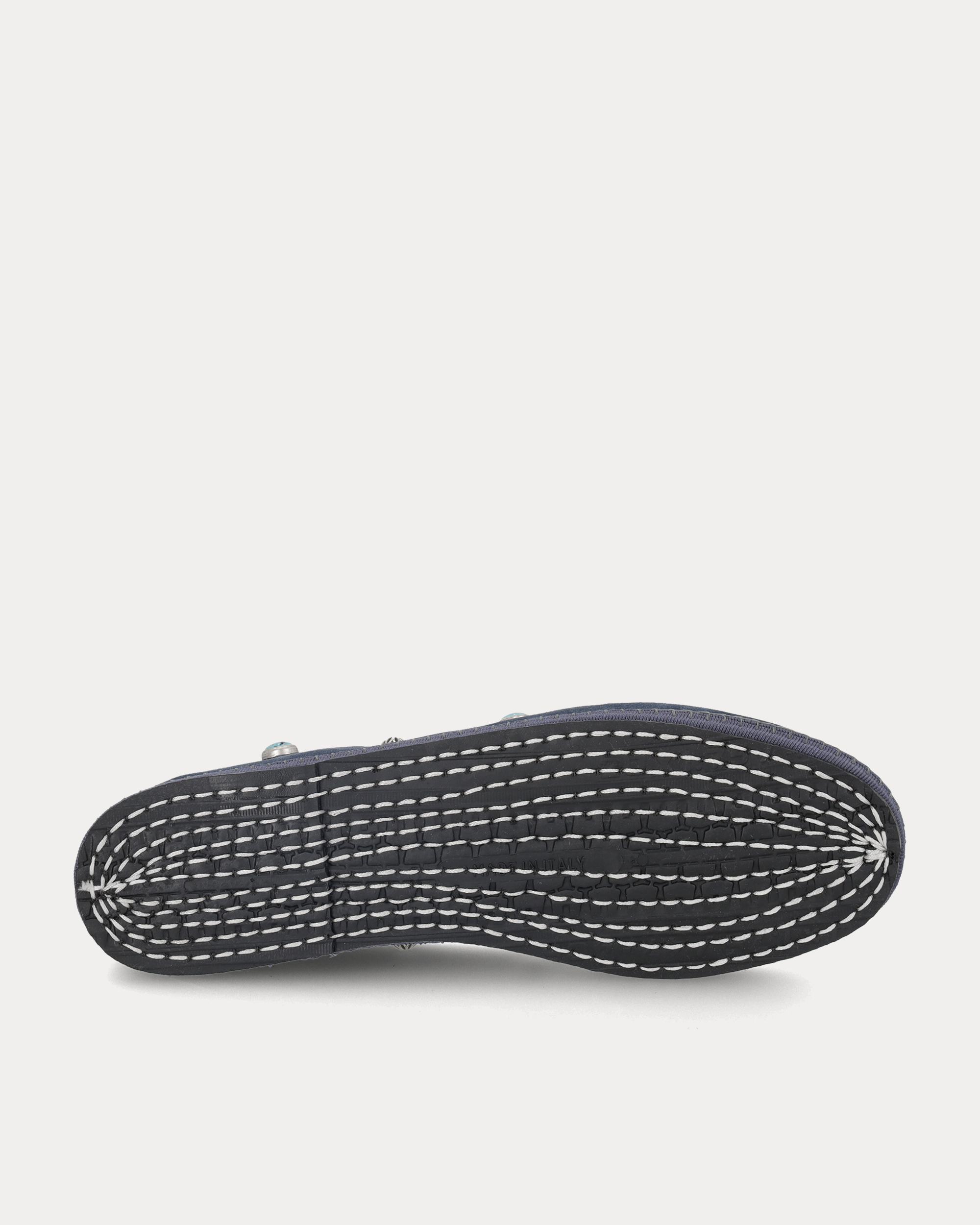 Frutate Friulane In Pelle Scamosciata Con Borchie