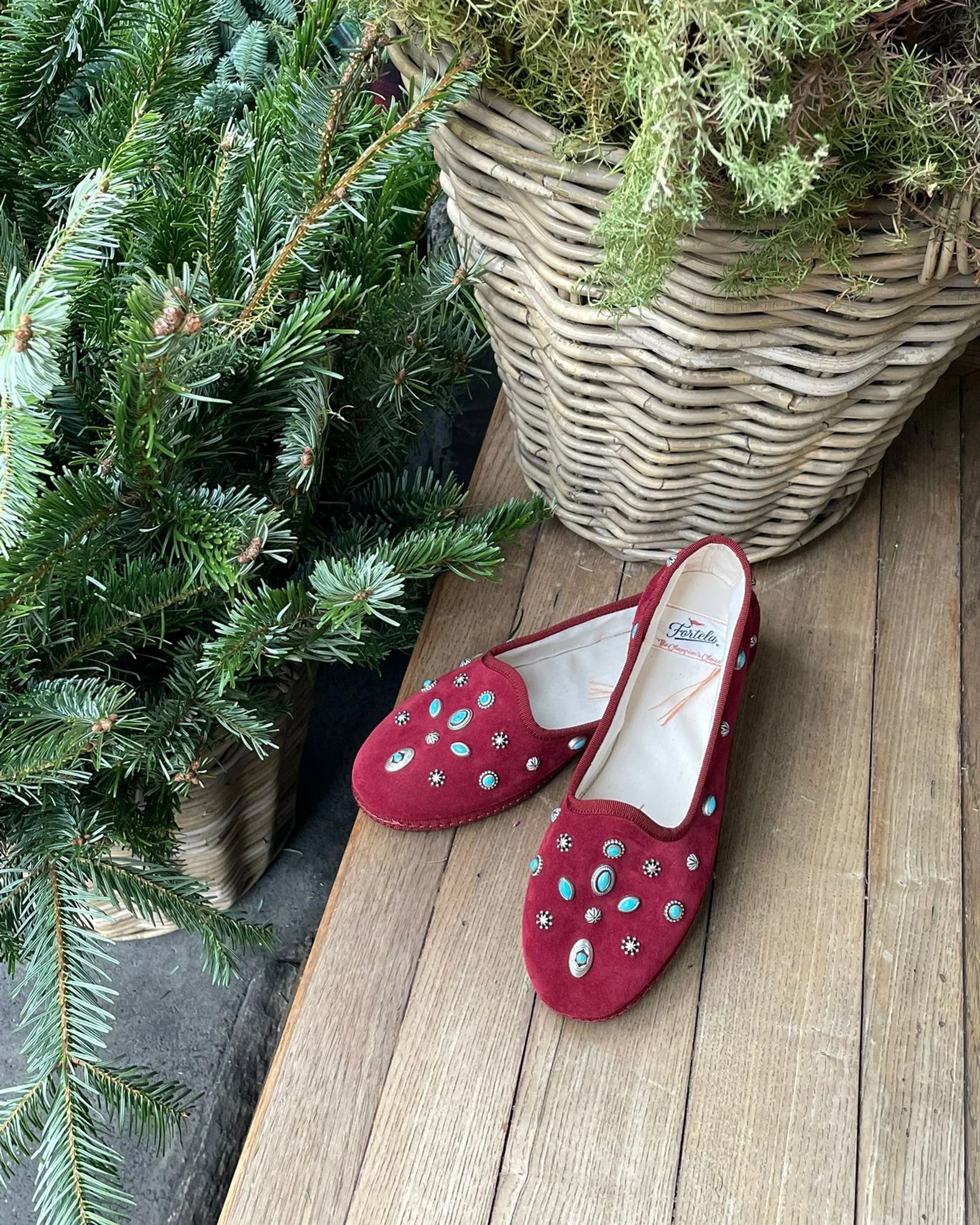 Frutate Friulane In Pelle Scamosciata Con Borchie