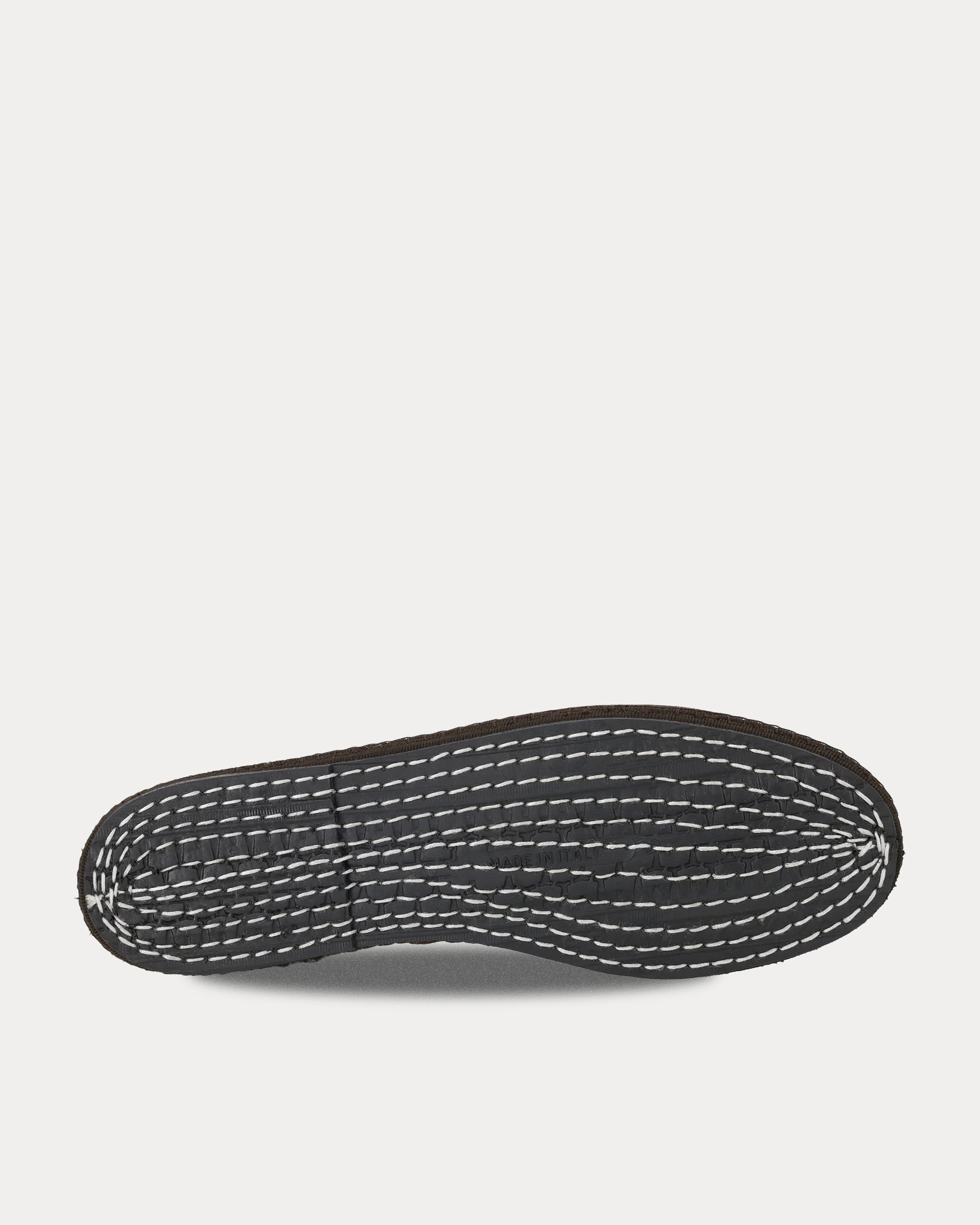 Frutate Embroidered Suede Friulane
