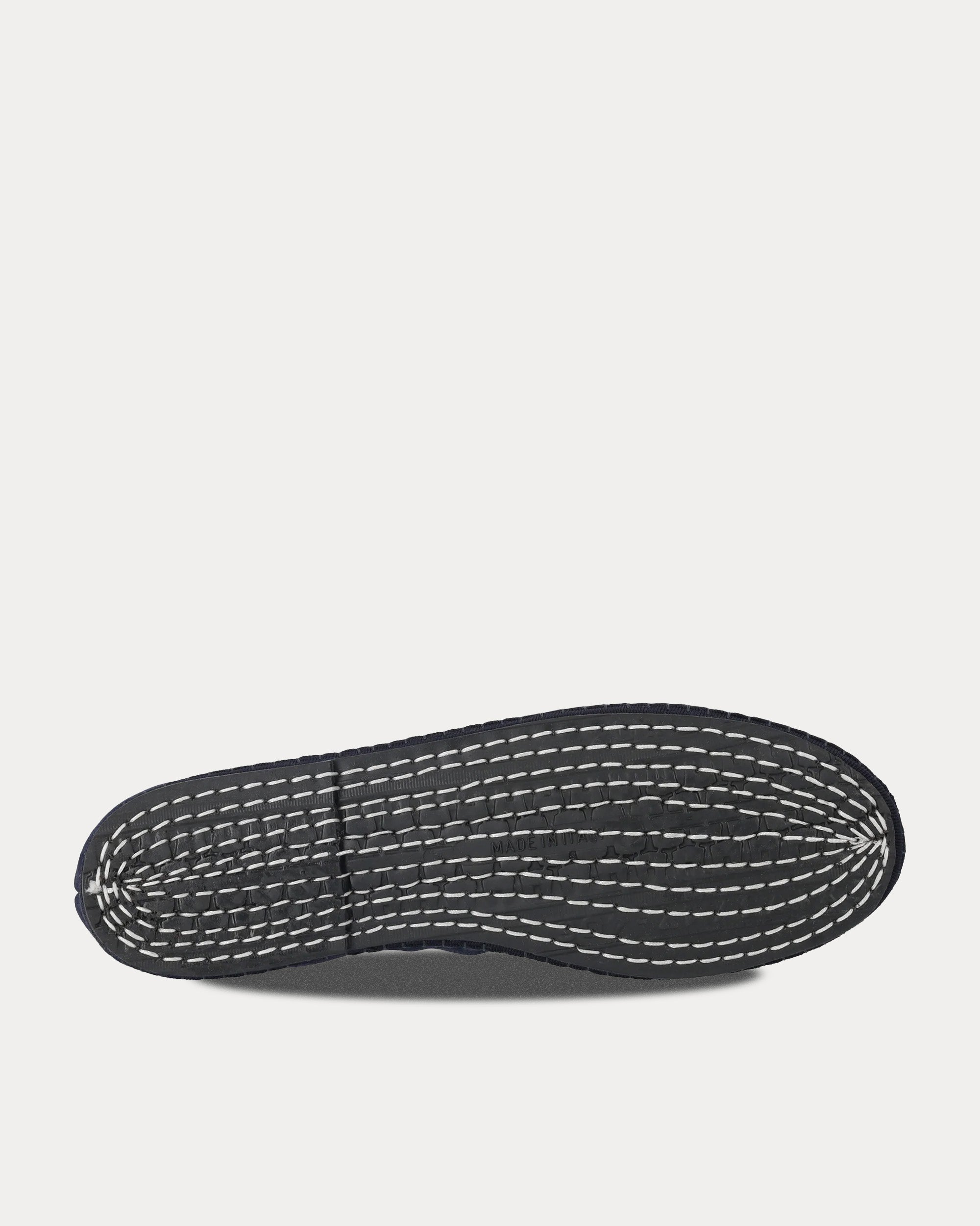 Frutate Embroidered Suede Friulane